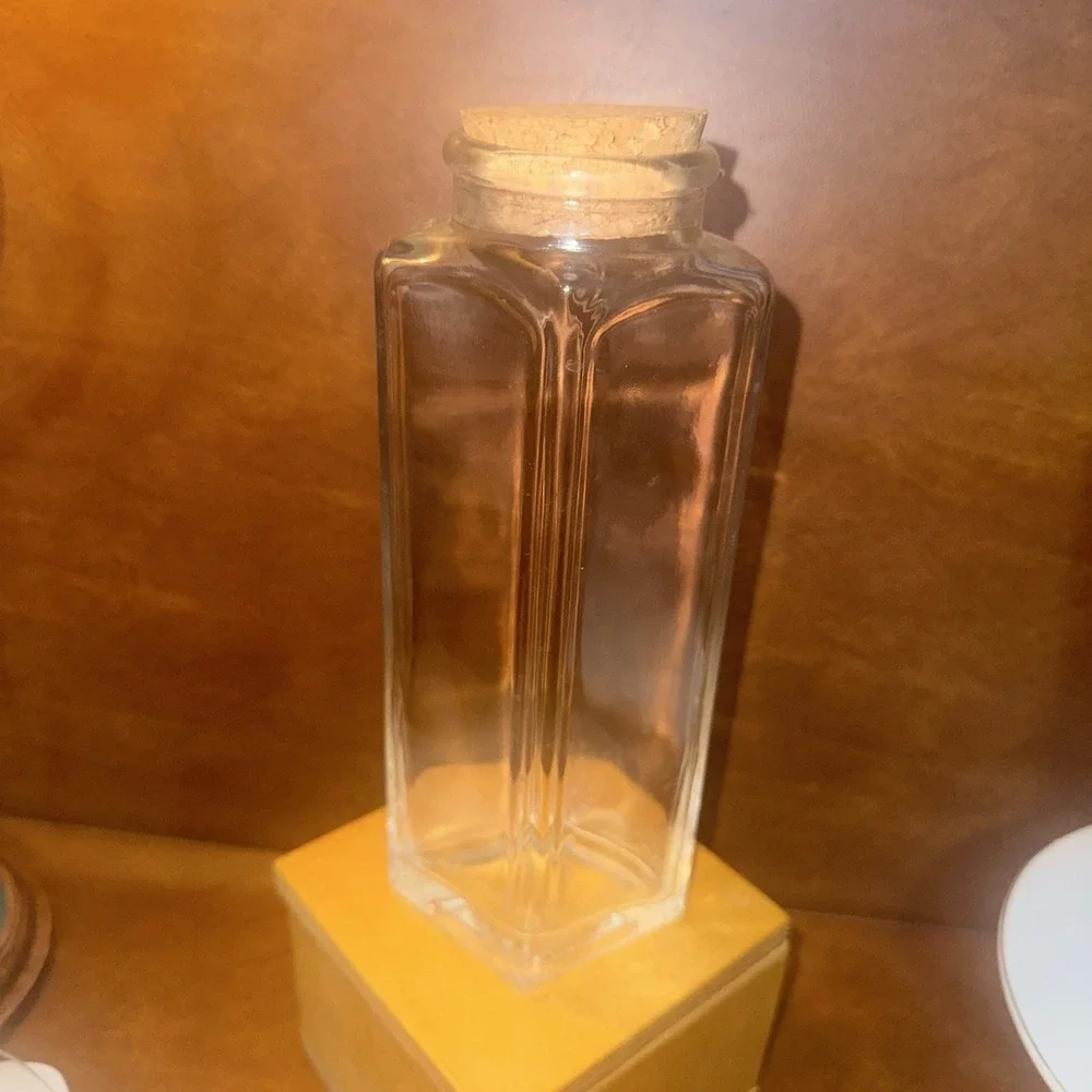 VTG Ann's House of Nuts Clear Glass Diamond Shape Jar w/Cork Lid 9.5